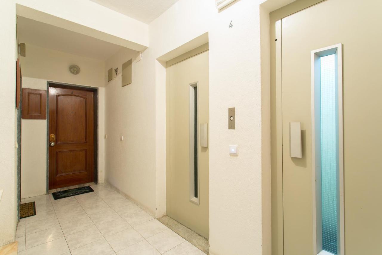 Apartamento Central Setubal Sossegado E Com Luz Exterior foto